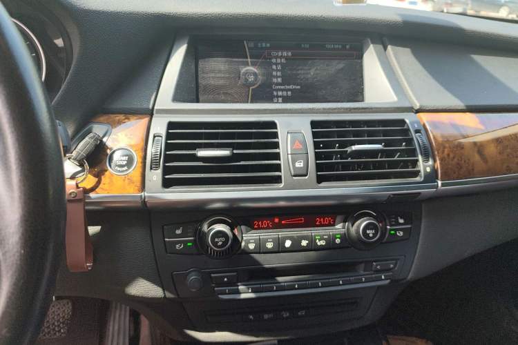 Used BMW X5 2013 xDrive35i Leading Model Audio And AC Panel