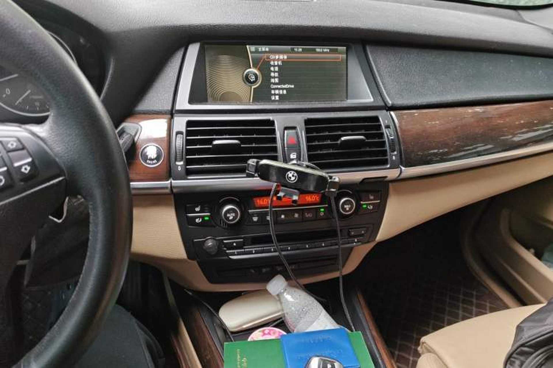 Used BMW X5 2013 xDrive35i Luxury Edition Audio And AC Panel