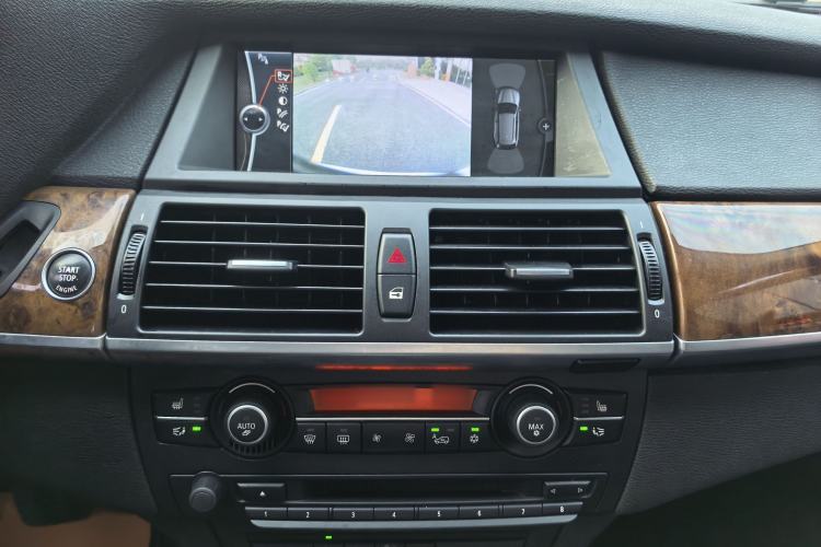 Used BMW X5 2013 xDrive35i Luxury Model Audio And AC Panel