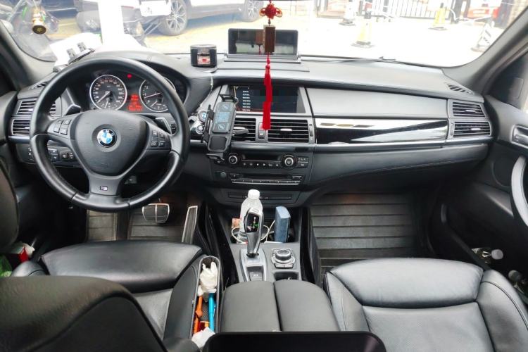 Used BMW X5 2013 xDrive40i Center Console