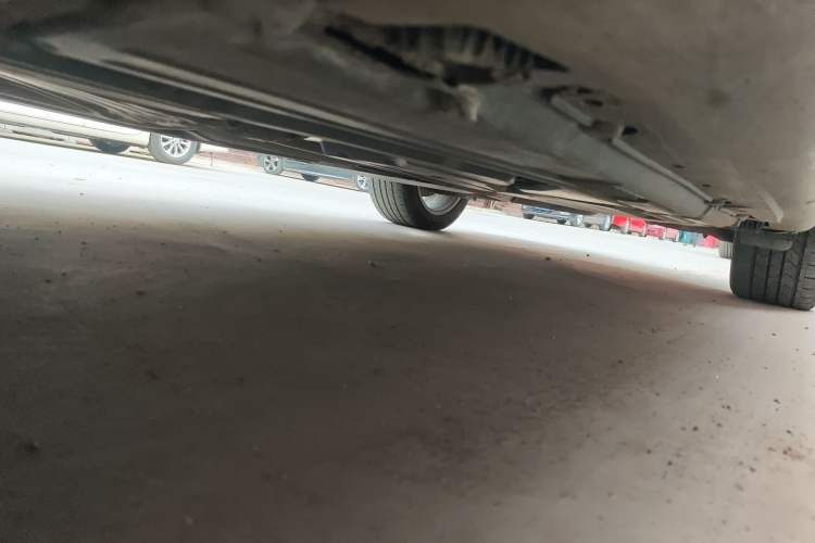Used BMW X5  Chassis Front Left
