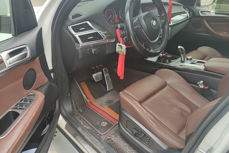 Used BMW X5 2013 xDrive35i Luxury Edition Driver Seat