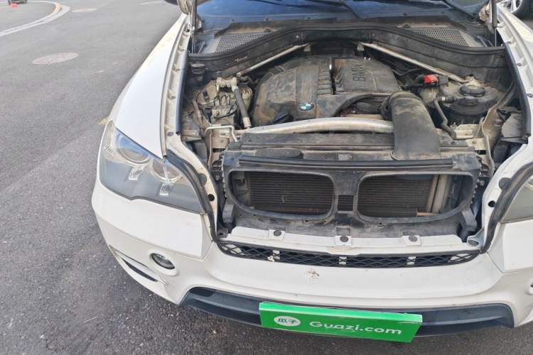 Used BMW X5  Engine Bay Right