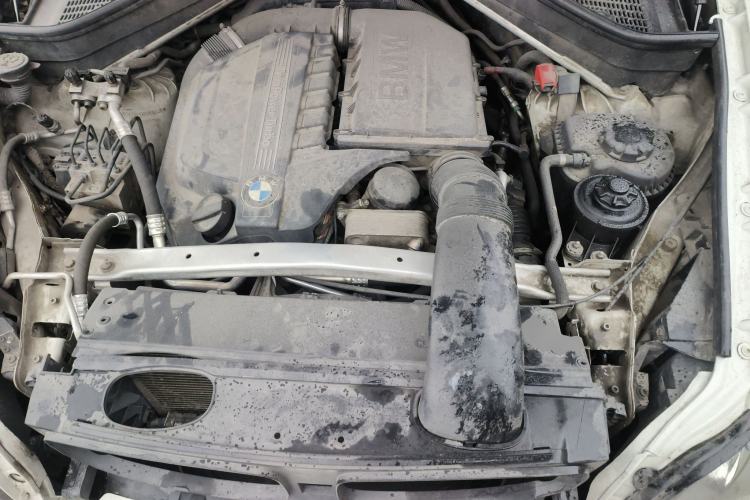 Used BMW X5 2013 xDrive35i Leading Model Engine Bay