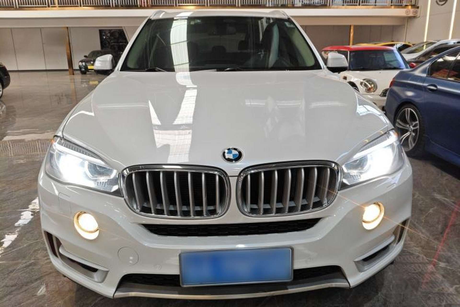 Used BMW X5 2013 xDrive35i U.S. specification Exterior 1