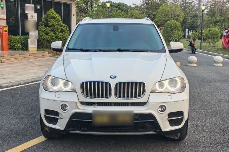 Used BMW X5 2013 xDrive35i Luxury Model Exterior 1