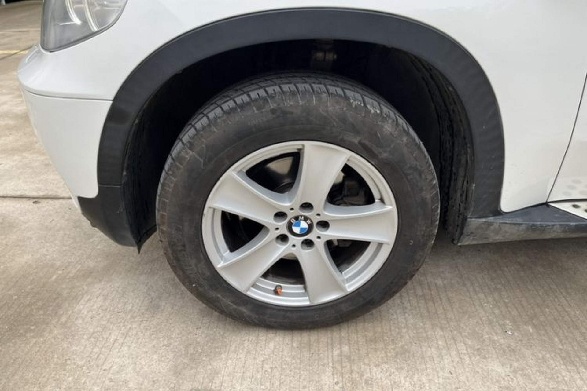 Used BMW X5 2013 xDrive35i Leading Model Exterior 12