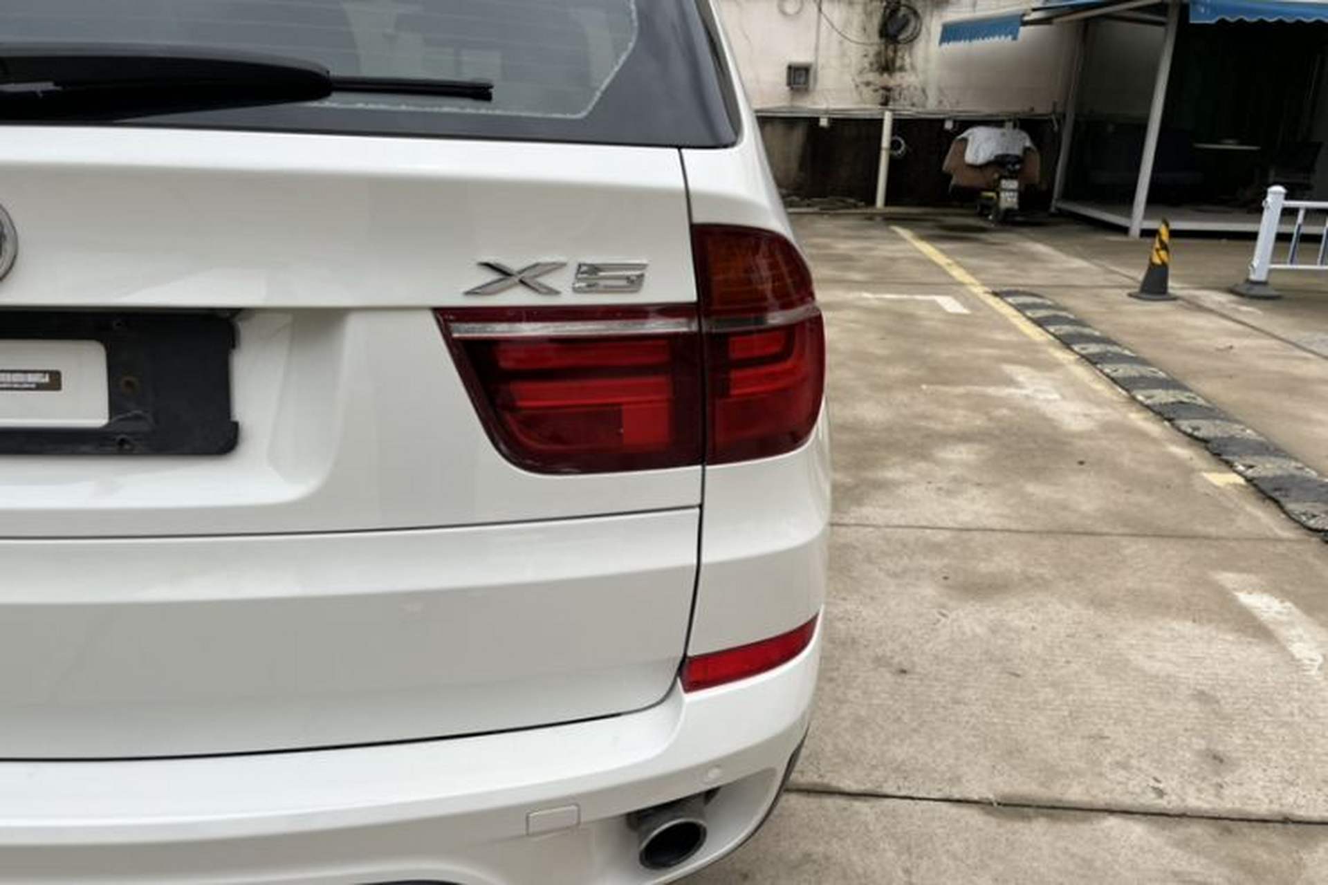 Used BMW X5 2013 xDrive35i Leading Model Exterior 3