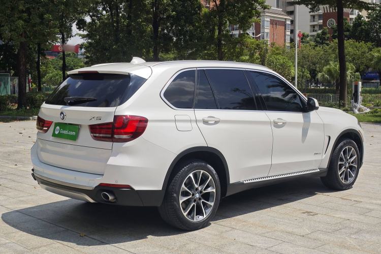 Used BMW X5 2013 xDrive35i U.S. specification Exterior 4