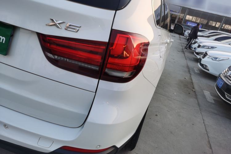 Used BMW X5 2013 xDrive35i U.S. specification Exterior 6