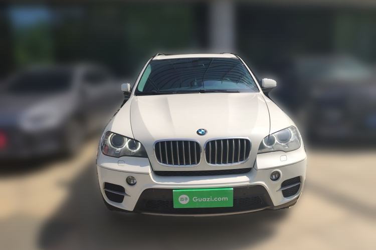 Used BMW X5 2013 xDrive35i Leading Model Front