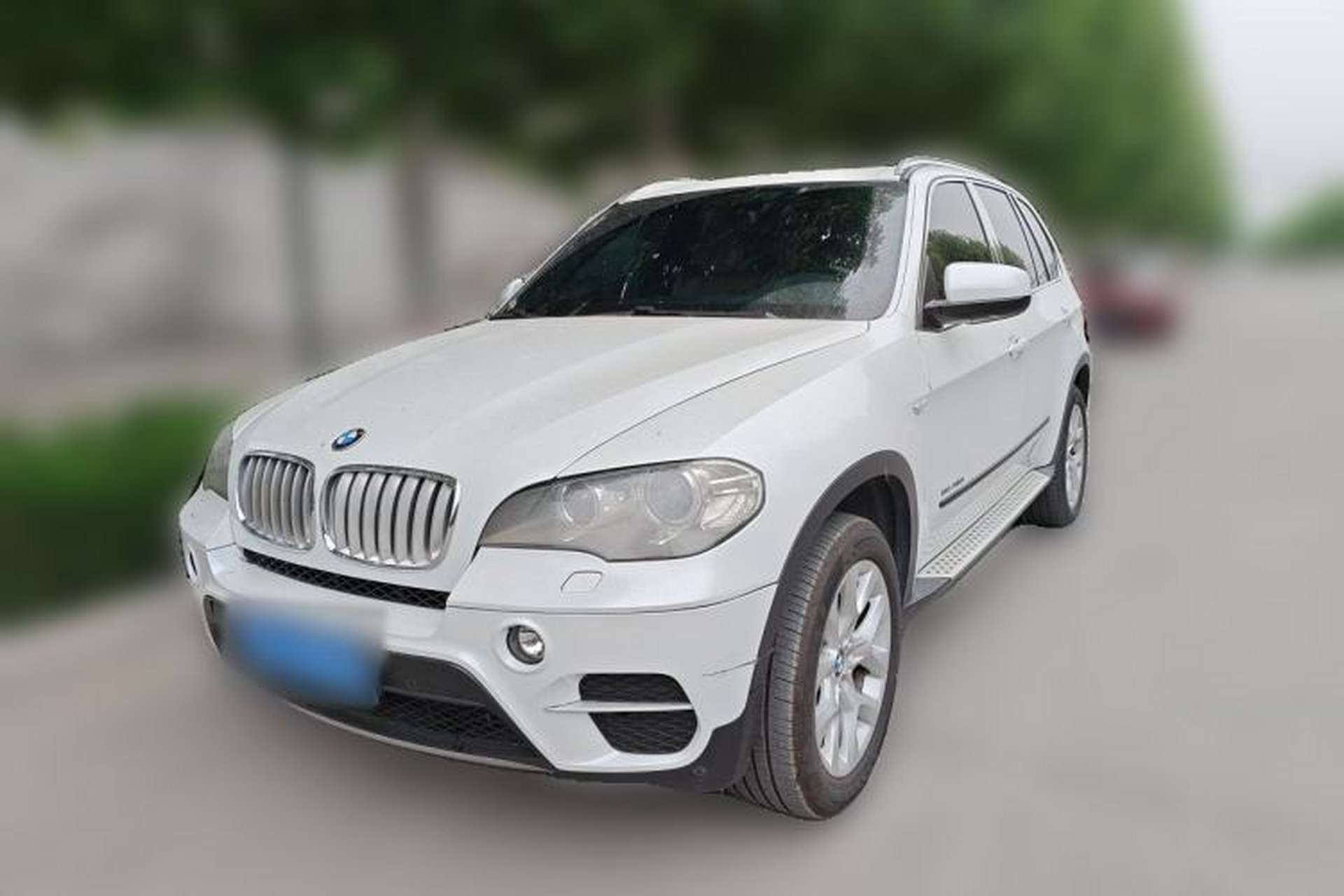 Used BMW X5 2013 xDrive35i Luxury Edition Front Left 45 Deg