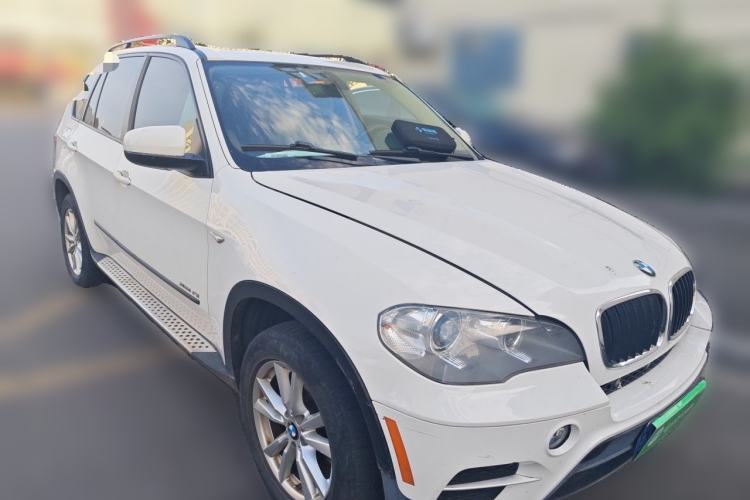 Used BMW X5  Front Right 45 Deg