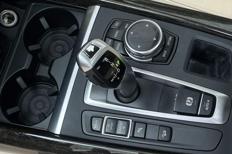 Used BMW X5 2013 xDrive35i U.S. specification Gear Lever
