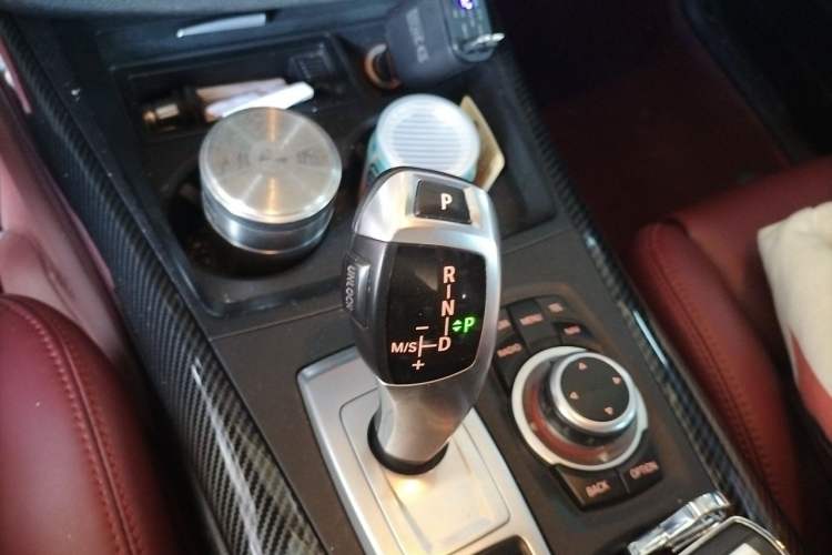 Used BMW X5 2013 xDrive35i Luxury Edition Gear Lever