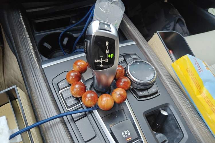 Used BMW X5  Gear Lever