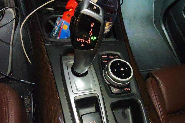 Used BMW X5 2013 xDrive35i Luxury Edition Gear Lever