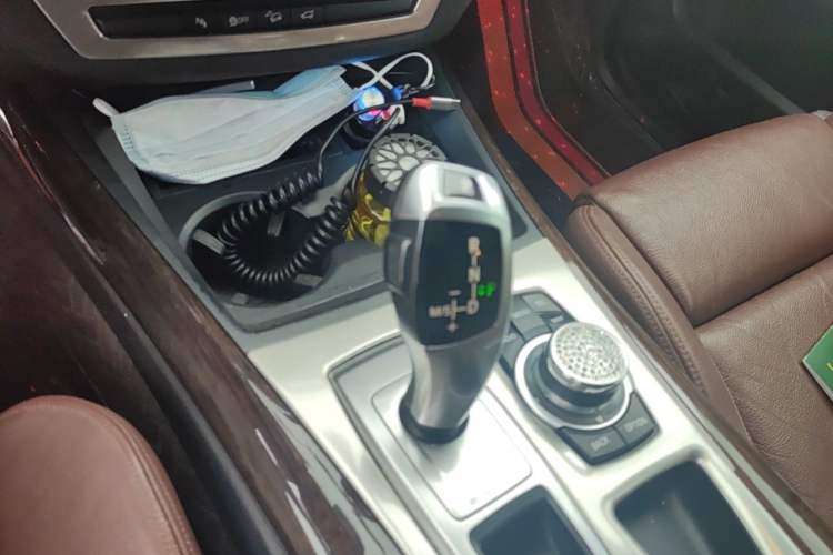 Used BMW X5 2013 xDrive35i Luxury Edition Gear Lever