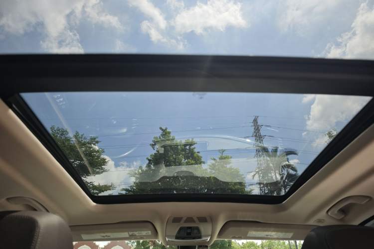 Used BMW X5 2013 xDrive35i U.S. specification Headliner