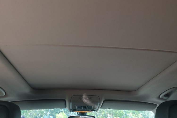 Used BMW X5 2013 xDrive35i Leading Model Headliner