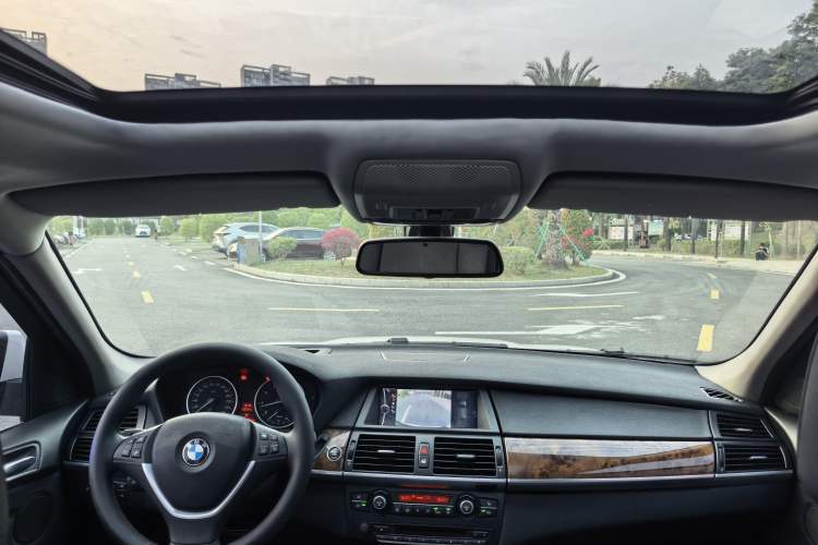 Used BMW X5 2013 xDrive35i Luxury Model Headliner