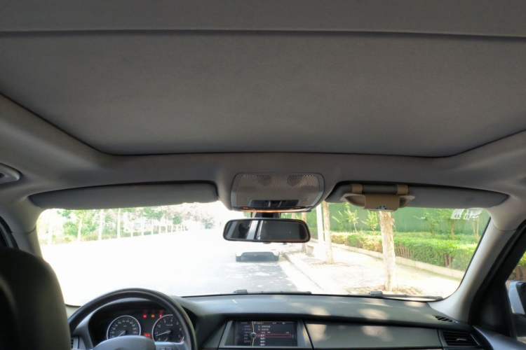 Used BMW X5 2013 xDrive35i Leading Model Headliner