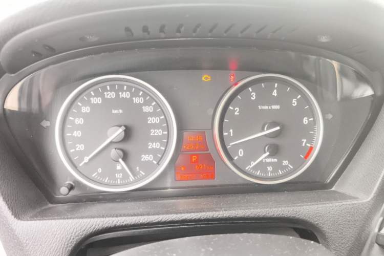 Used BMW X5 2013 xDrive35i Leading Model Instrument Cluster