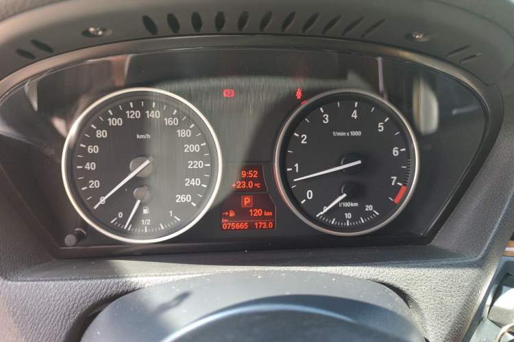 Used BMW X5 2013 xDrive35i Leading Model Instrument Cluster