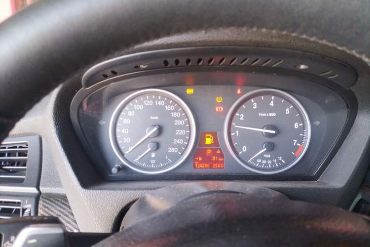 Used BMW X5 2013 xDrive35i Luxury Edition Instrument Cluster