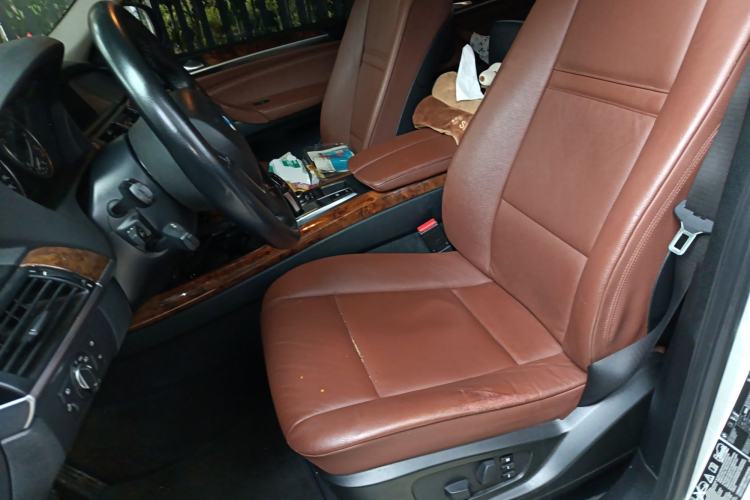 Used BMW X5 2013 xDrive35i Luxury Model Left Front Seat