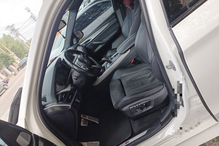 Used BMW X5  Left Front Seat