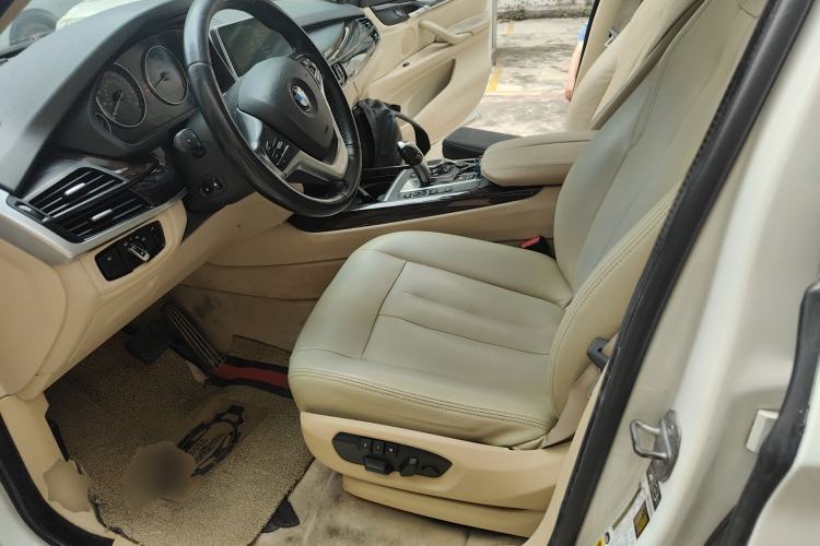 Used BMW X5  Left Front Seat