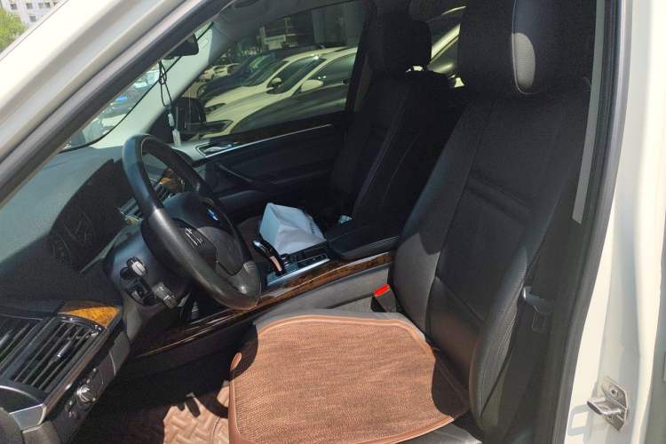 Used BMW X5 2013 xDrive35i Leading Model Left Front Seat
