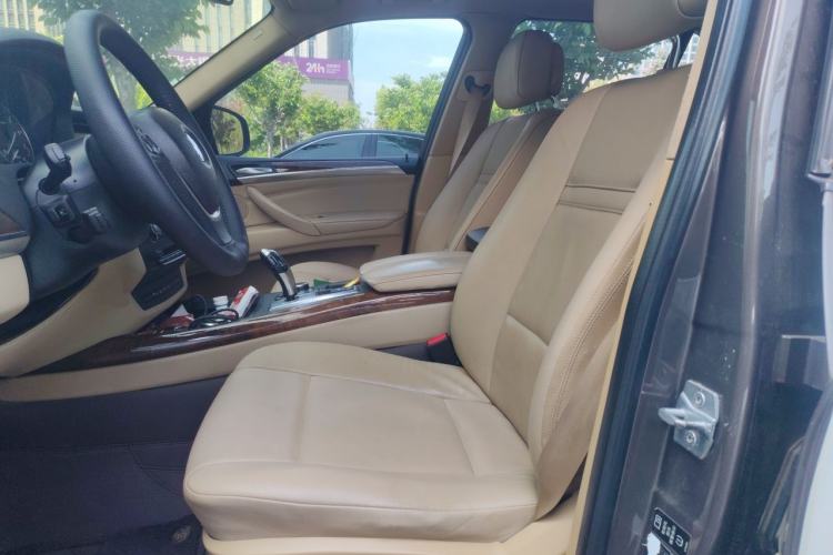 Used BMW X5 2013 xDrive35i Luxury Model Left Front Seat