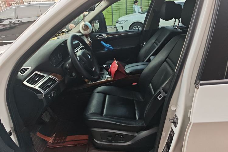 Used BMW X5  Left Front Seat