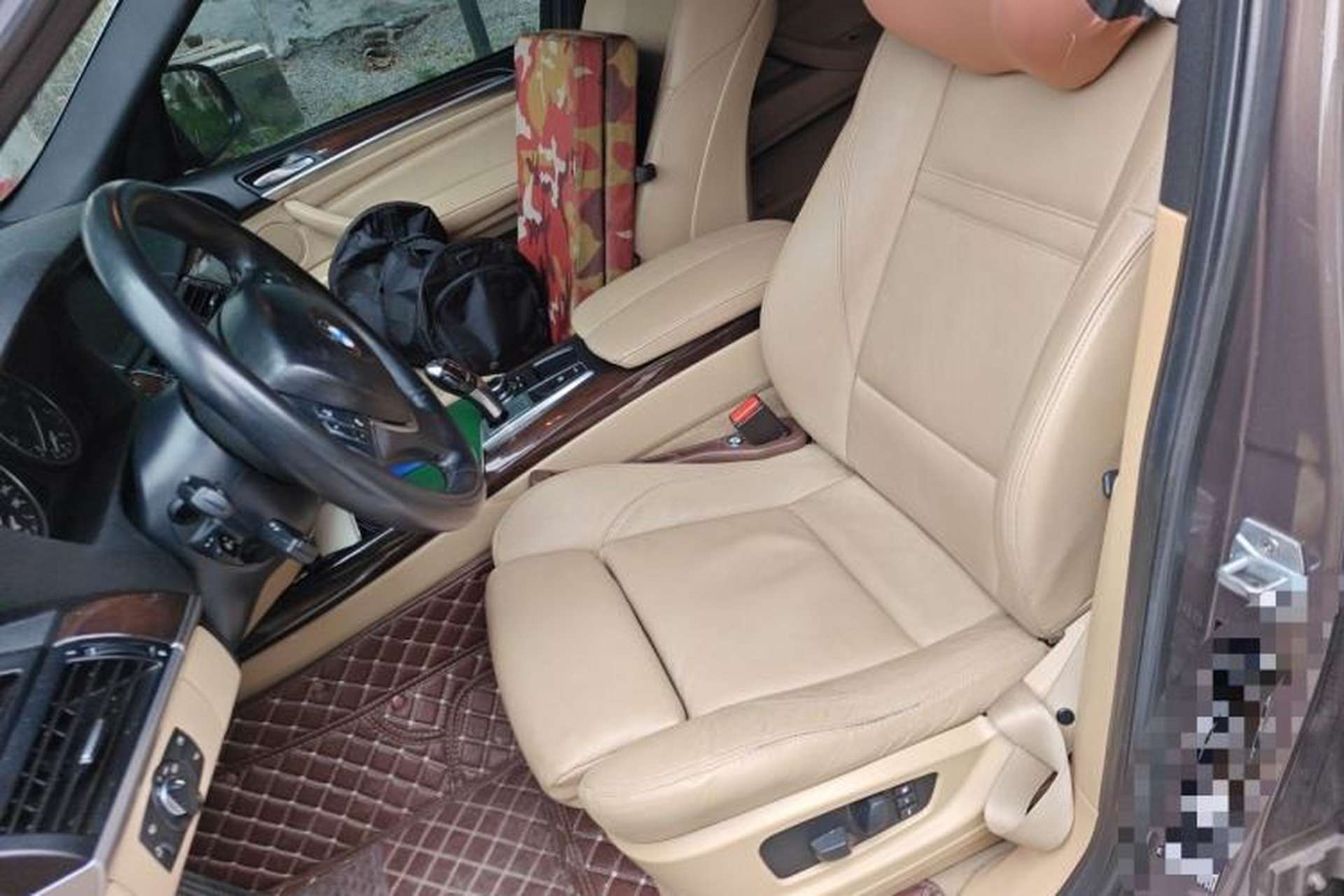 Used BMW X5 2013 xDrive35i Luxury Edition Left Front Seat