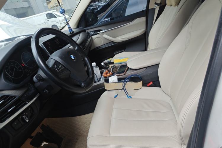 Used BMW X5  Left Front Seat