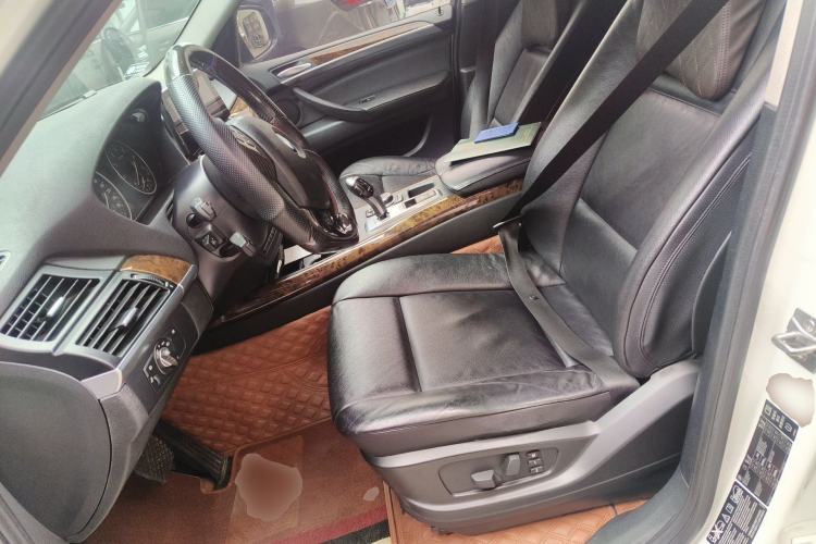 Used BMW X5 2013 xDrive35i Leading Model Left Front Seat
