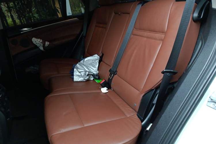 Used BMW X5 2013 xDrive35i Luxury Model Left Rear Seat