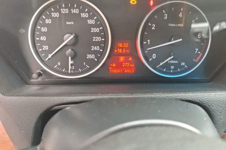 Used BMW X5  Odometer Close Up