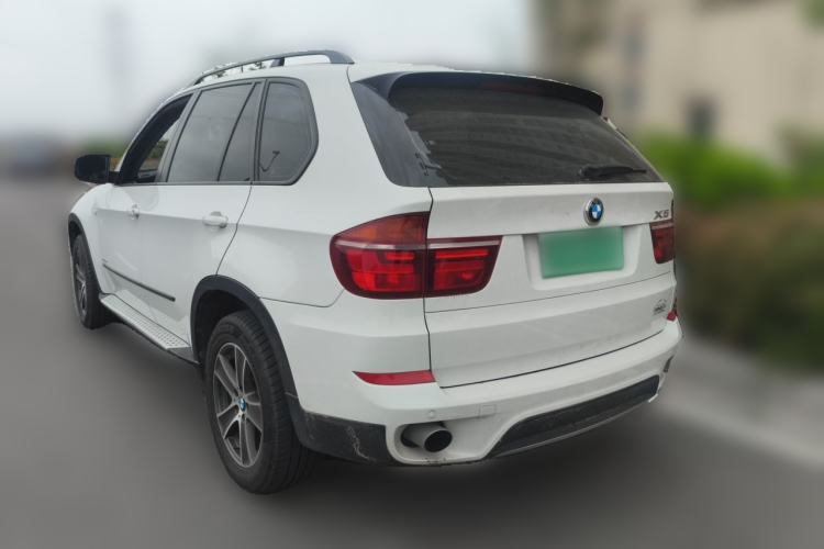 Used BMW X5 2013 xDrive35i Leading Model Rear Left 45 Deg