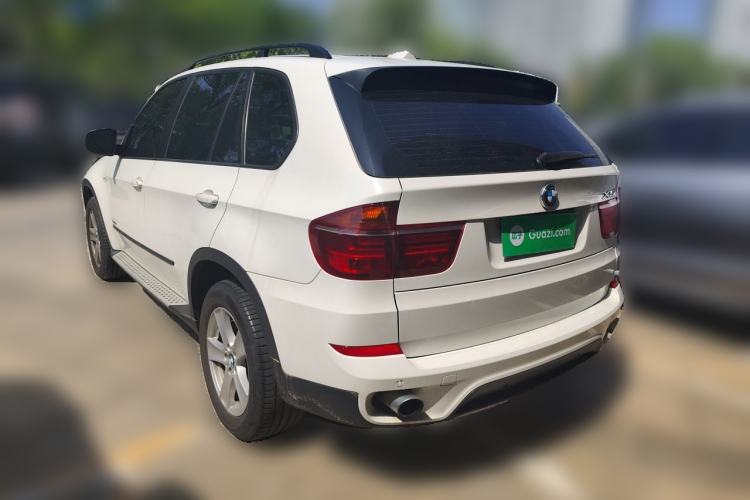 Used BMW X5 2013 xDrive35i Leading Model Rear Left 45 Deg