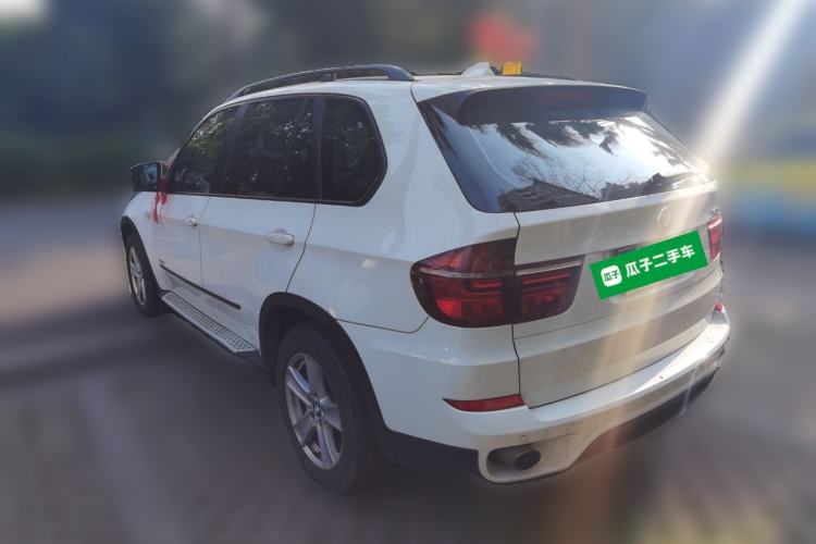 Used BMW X5 2013 xDrive35i U.S. specification Rear Left 45 Deg