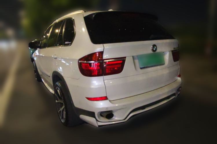 Used BMW X5 2013 xDrive35i Luxury Edition Rear Left 45 Deg