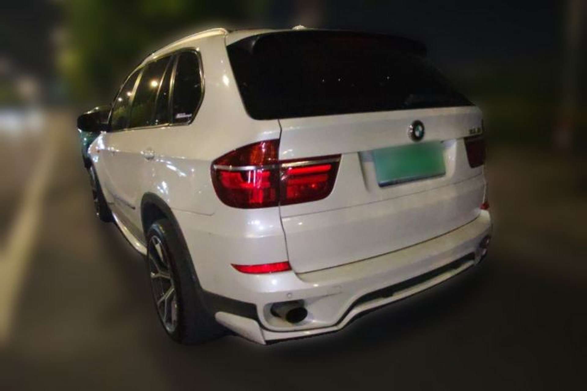 Used BMW X5 2013 xDrive35i Luxury Edition Rear Left 45 Deg