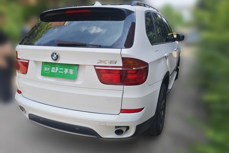 Used BMW X5 2013 xDrive35i Leading Model Rear Right 45 Deg
