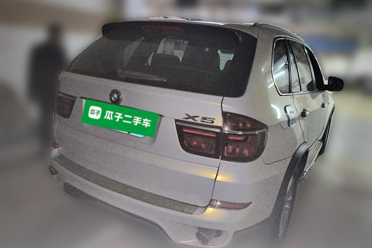 Used BMW X5 2013 xDrive35i Leading Model Rear Right 45 Deg