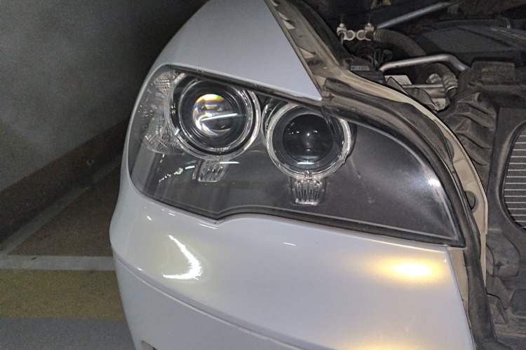 Used BMW X5 2013 xDrive35i Leading Model Right Front Headlight