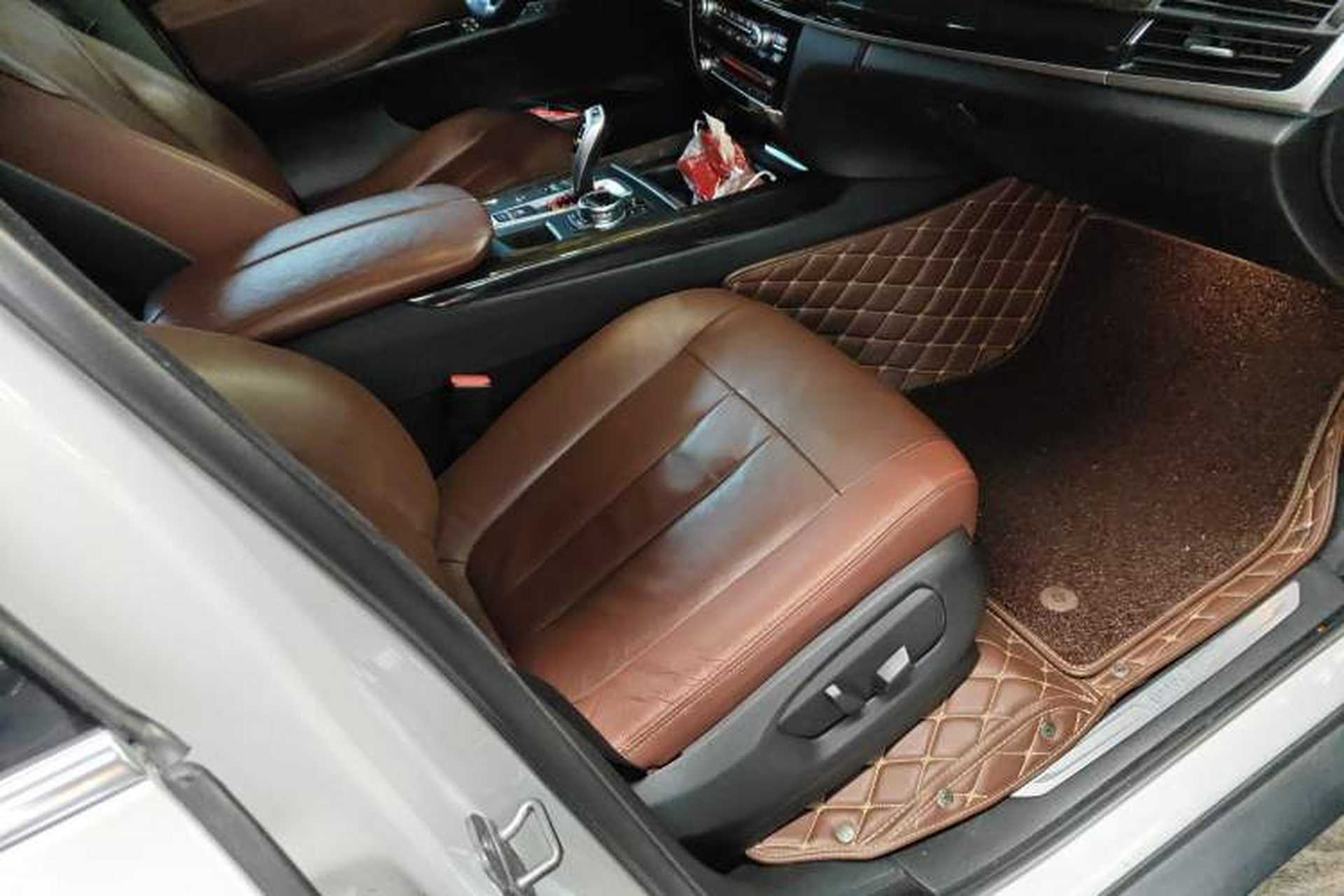 Used BMW X5 2013 xDrive35i U.S. specification Right Front Seat