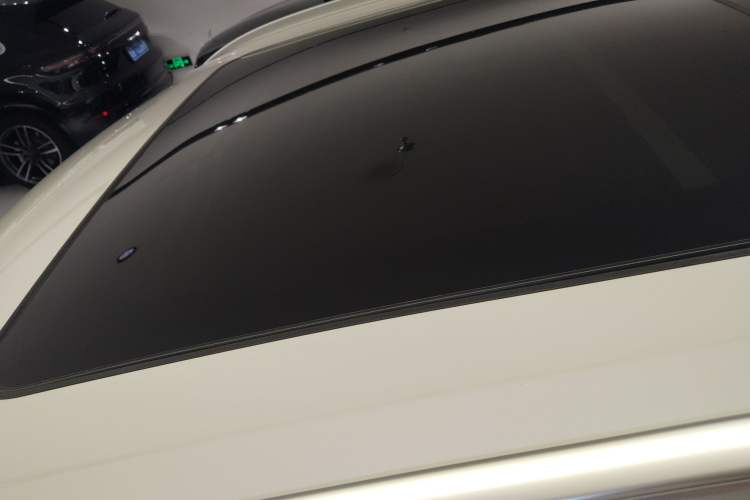 Used BMW X5 2013 xDrive35i U.S. specification Roof